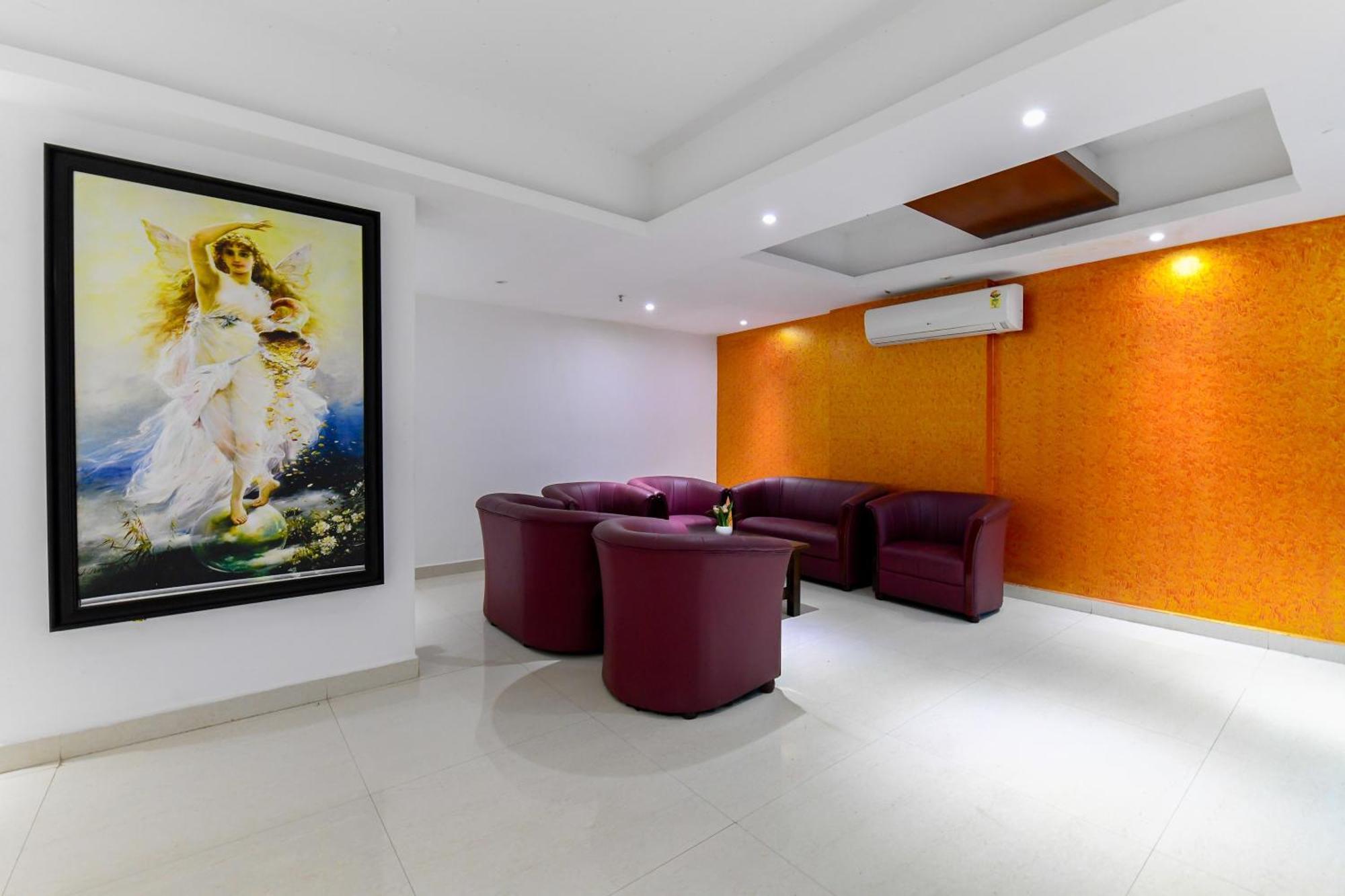 Super Hotel O Tyche Stays Thiruvananthapuram Екстер'єр фото